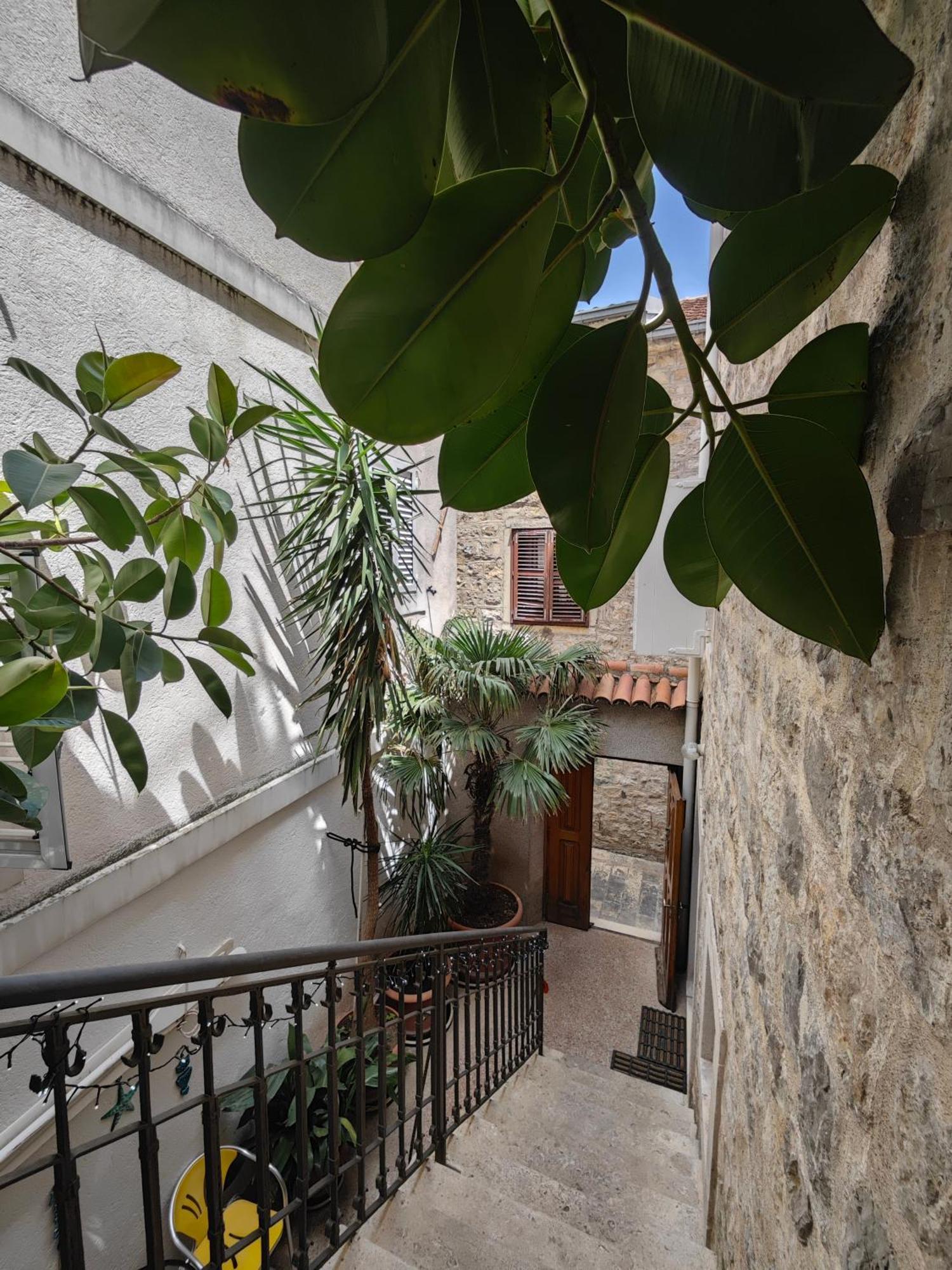 Beatrix Suites Budva Ngoại thất bức ảnh