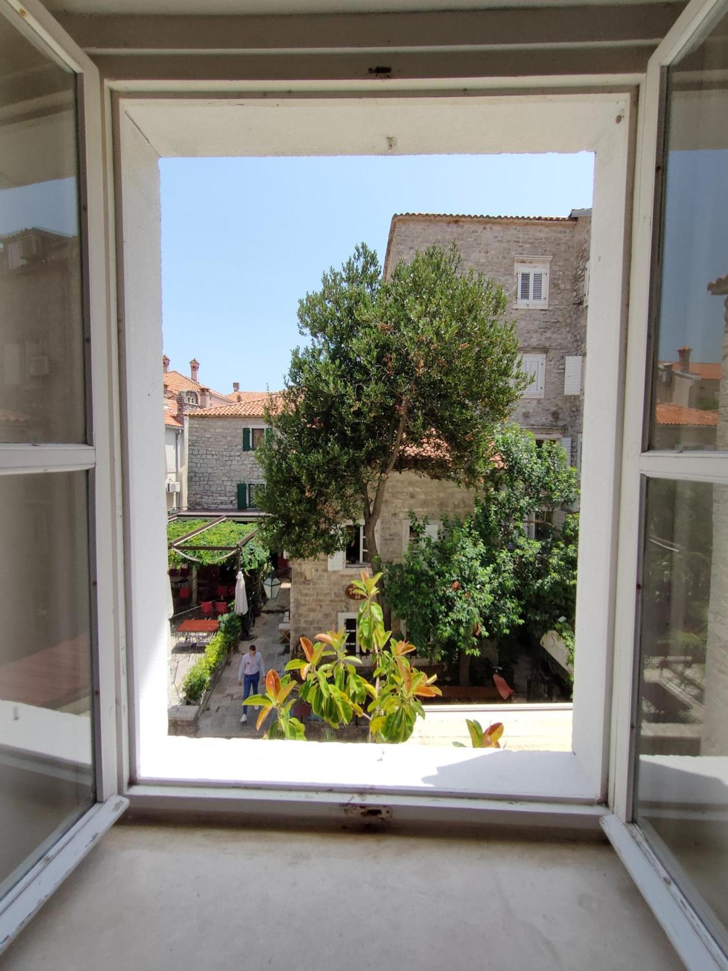 Beatrix Suites Budva Ngoại thất bức ảnh
