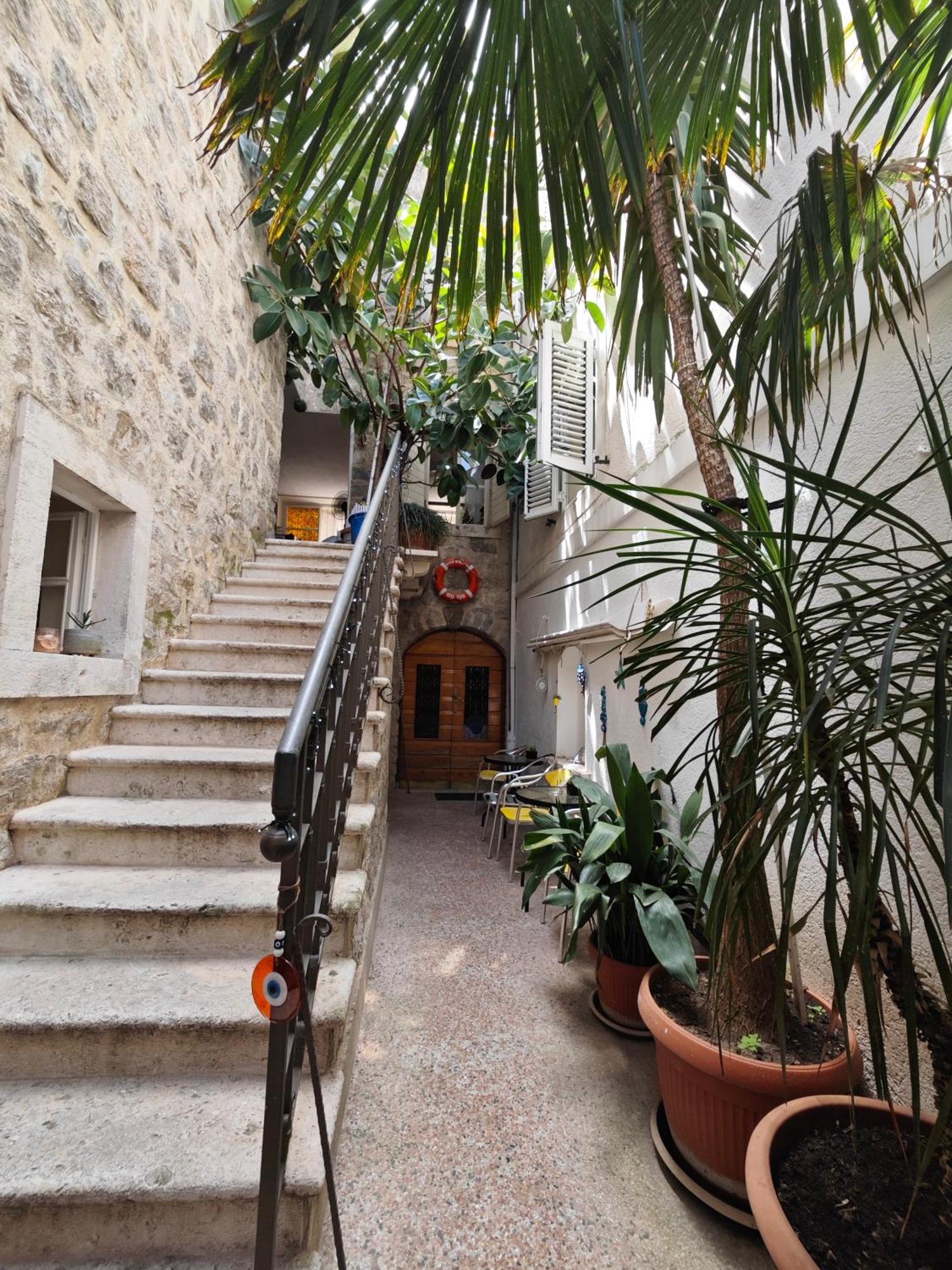 Beatrix Suites Budva Ngoại thất bức ảnh