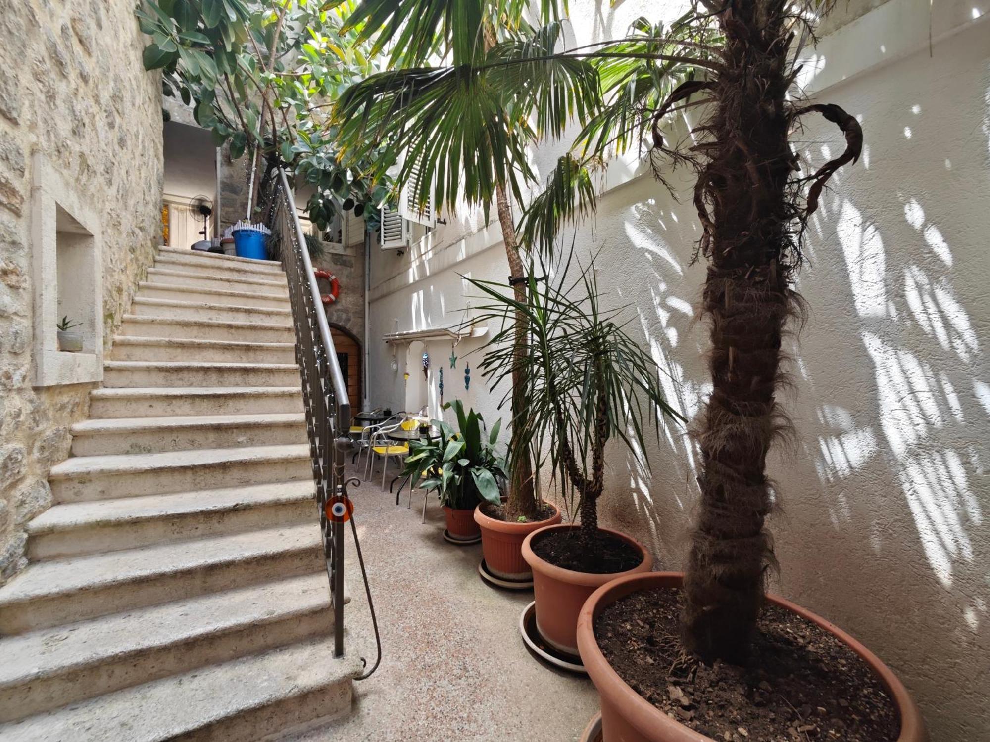 Beatrix Suites Budva Ngoại thất bức ảnh